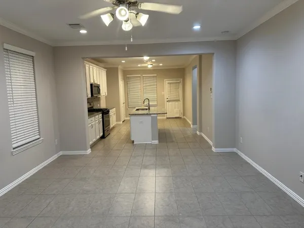 $2,400 | 2209 Windy Grove Drive, Texas City, TX 77568