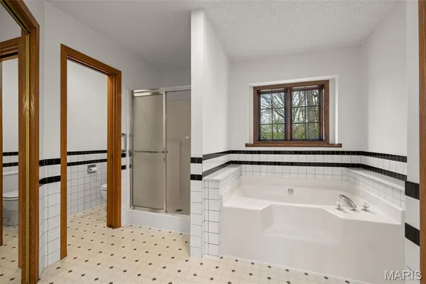 $399,900 | 5171 Waters Edge Drive, Hillsboro, MO 63050