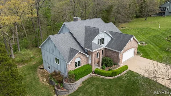 $399,900 | 5171 Waters Edge Drive, Hillsboro, MO 63050