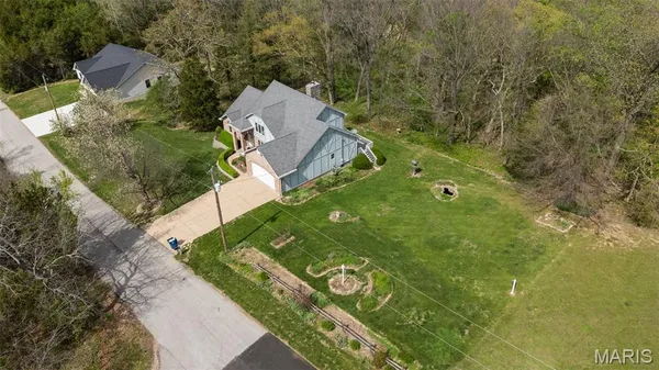 $399,900 | 5171 Waters Edge Drive, Hillsboro, MO 63050