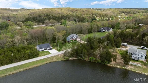 $399,900 | 5171 Waters Edge Drive, Hillsboro, MO 63050