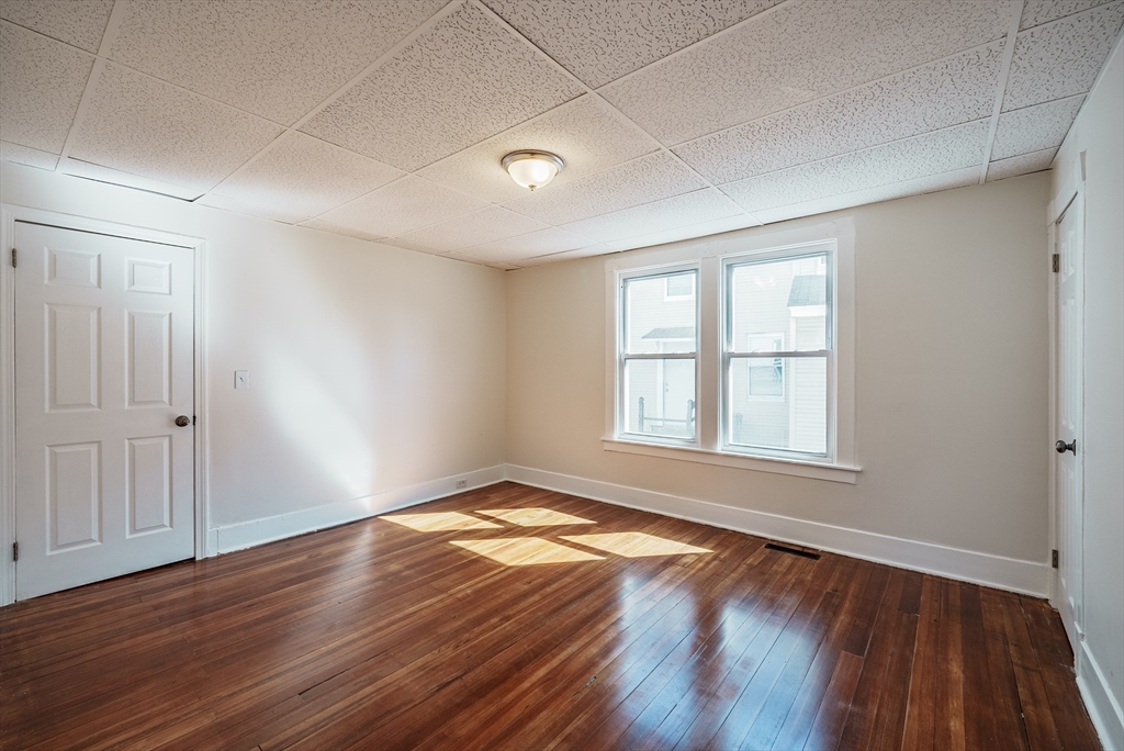 13 Russell Road Westfield, MA 01085 - Photo 21 of 25 Gallery Image 21