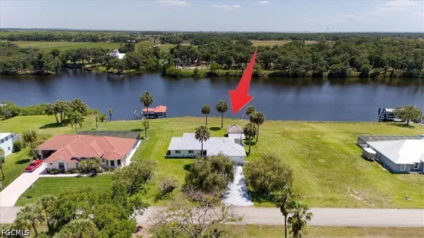 $549,900 | 3233 Shell Lane, LaBelle, FL 33935