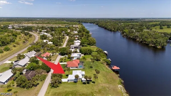 $549,900 | 3233 Shell Lane, LaBelle, FL 33935