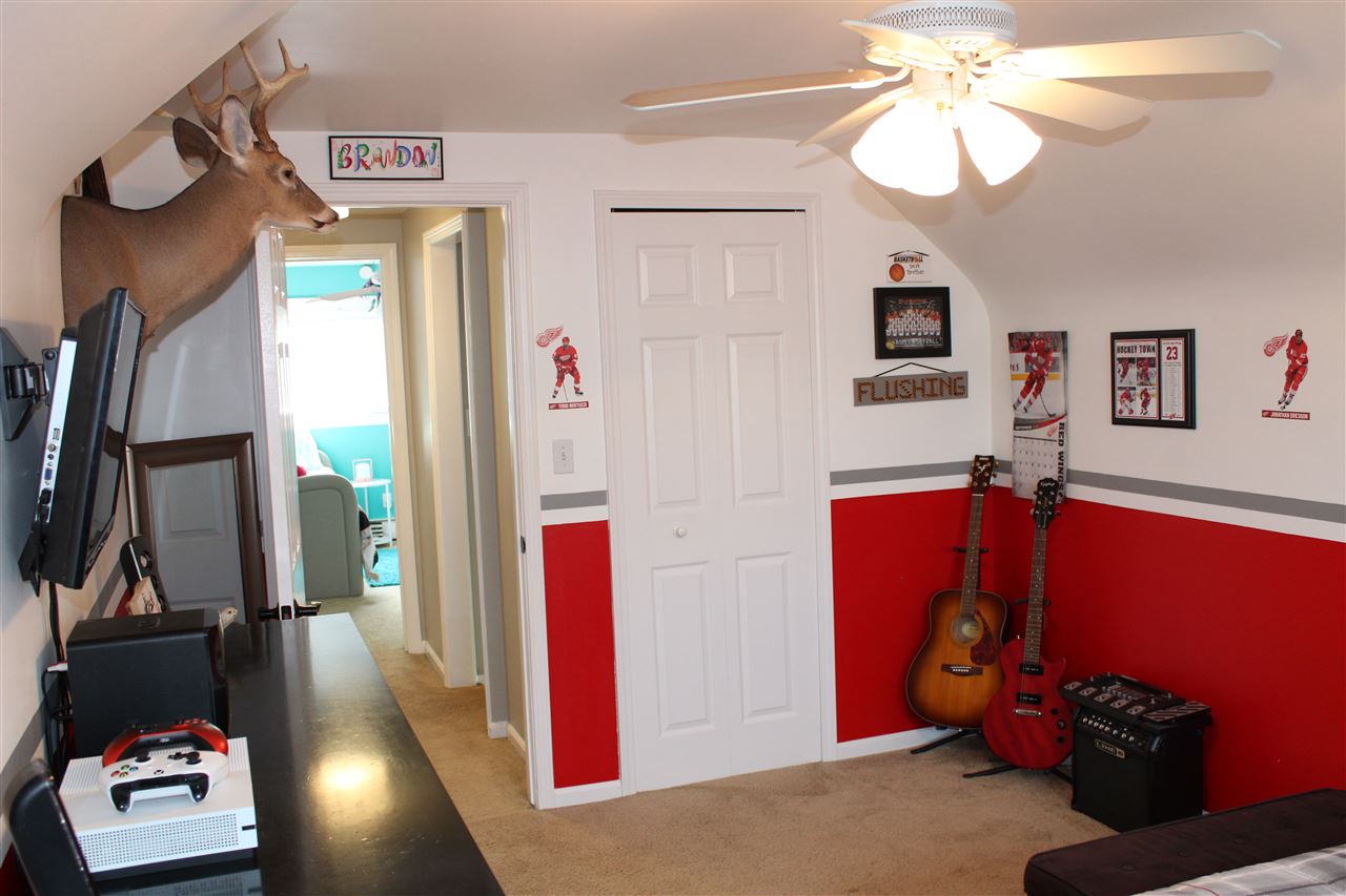 12420 Beecher Road Flushing, MI 48433 - Photo 30 of 44 31396267-29.JPG