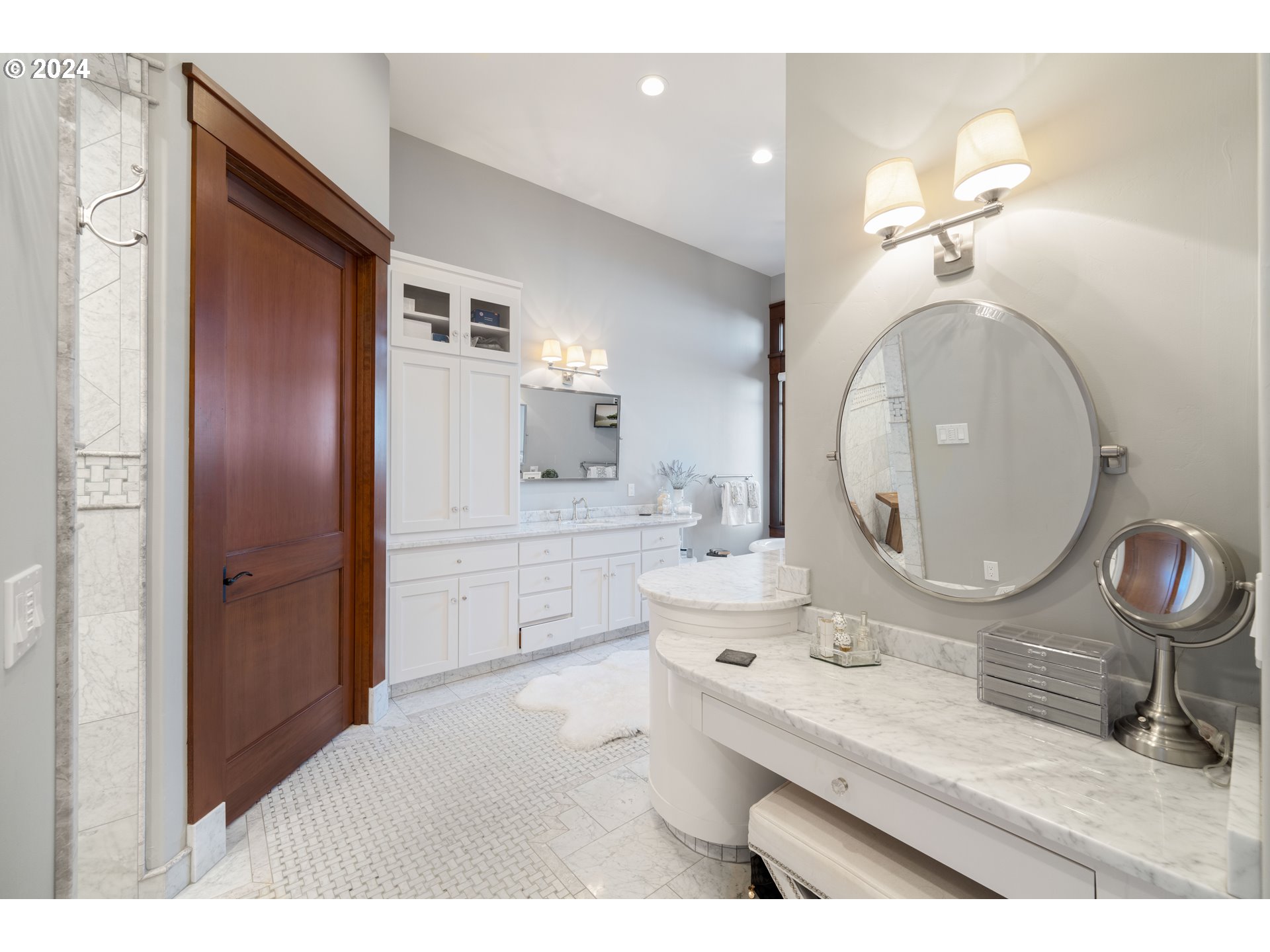 66528 East Bay Road North Bend, OR 97459 - Photo 21 of 48