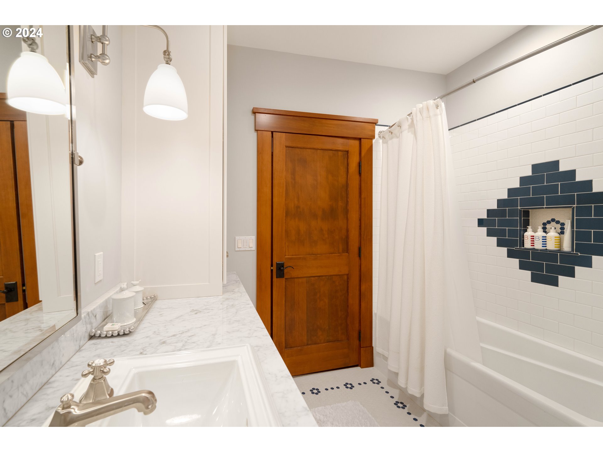 66528 East Bay Road North Bend, OR 97459 - Photo 31 of 48