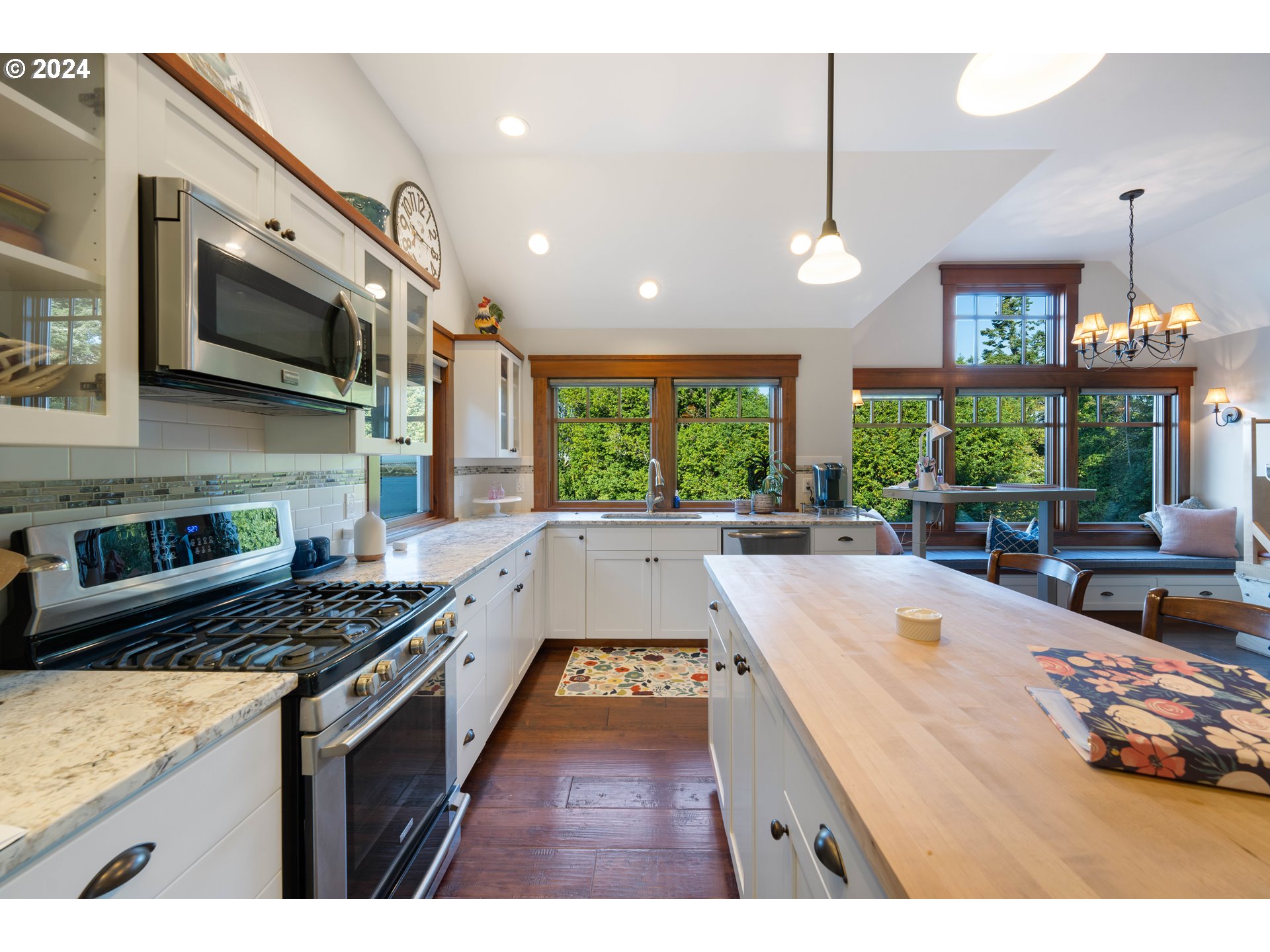 66528 East Bay Road North Bend, OR 97459 - Photo 34 of 48