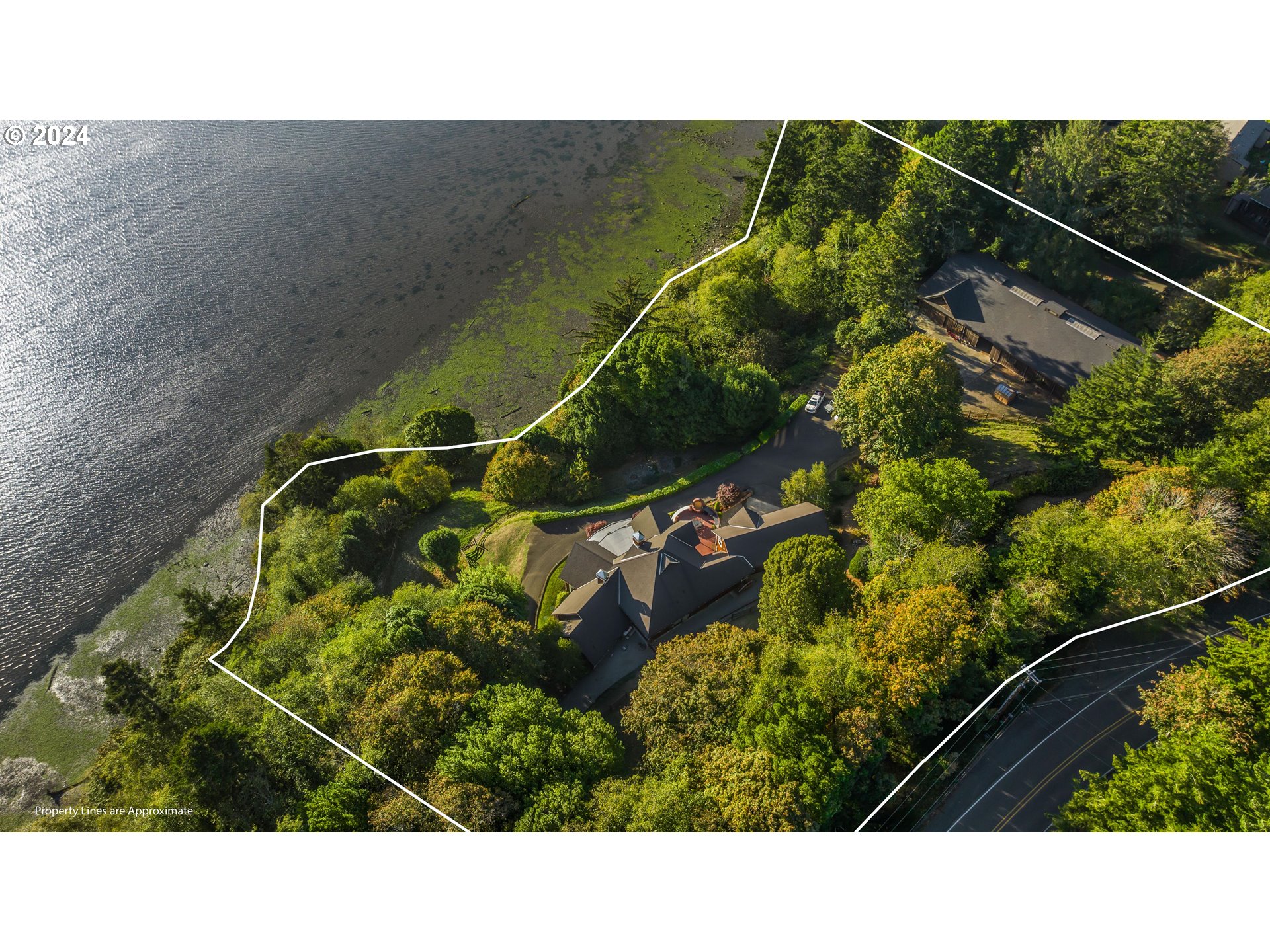 66528 East Bay Road North Bend, OR 97459 - Photo 41 of 48