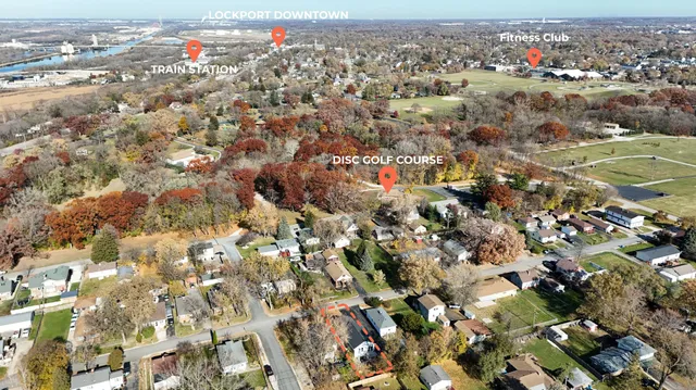 $439,000 | 302 Hughes Avenue, Lockport, IL 60441