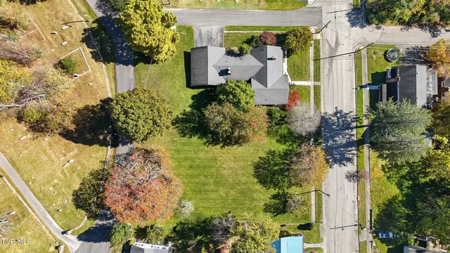 $400,000 | 1202 Virginia Avenue Northwest, Norton, VA 24273