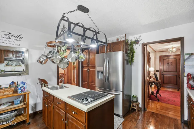 $400,000 | 1202 Virginia Avenue Northwest, Norton, VA 24273