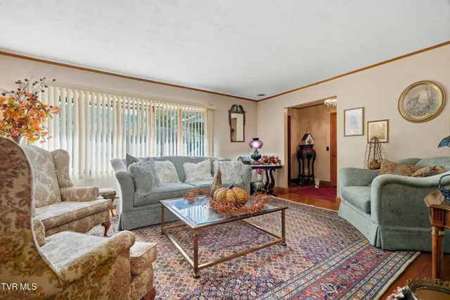 $400,000 | 1202 Virginia Avenue Northwest, Norton, VA 24273