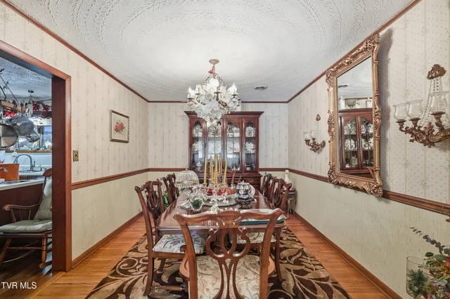 $400,000 | 1202 Virginia Avenue Northwest, Norton, VA 24273