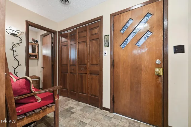 $400,000 | 1202 Virginia Avenue Northwest, Norton, VA 24273