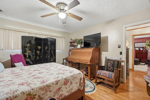 $400,000 | 1202 Virginia Avenue Northwest, Norton, VA 24273