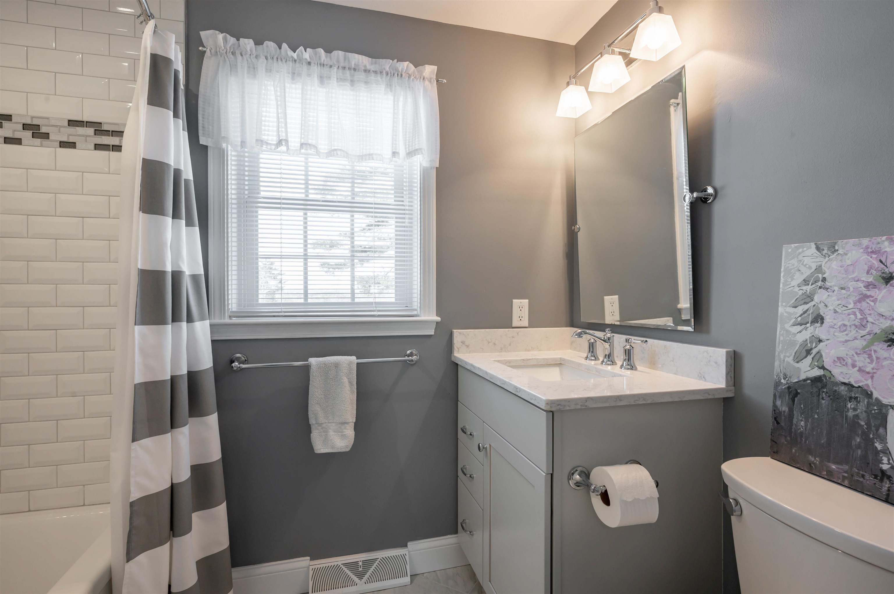 8 Collier Court Nashua, NH 03062 - Photo 25 of 35