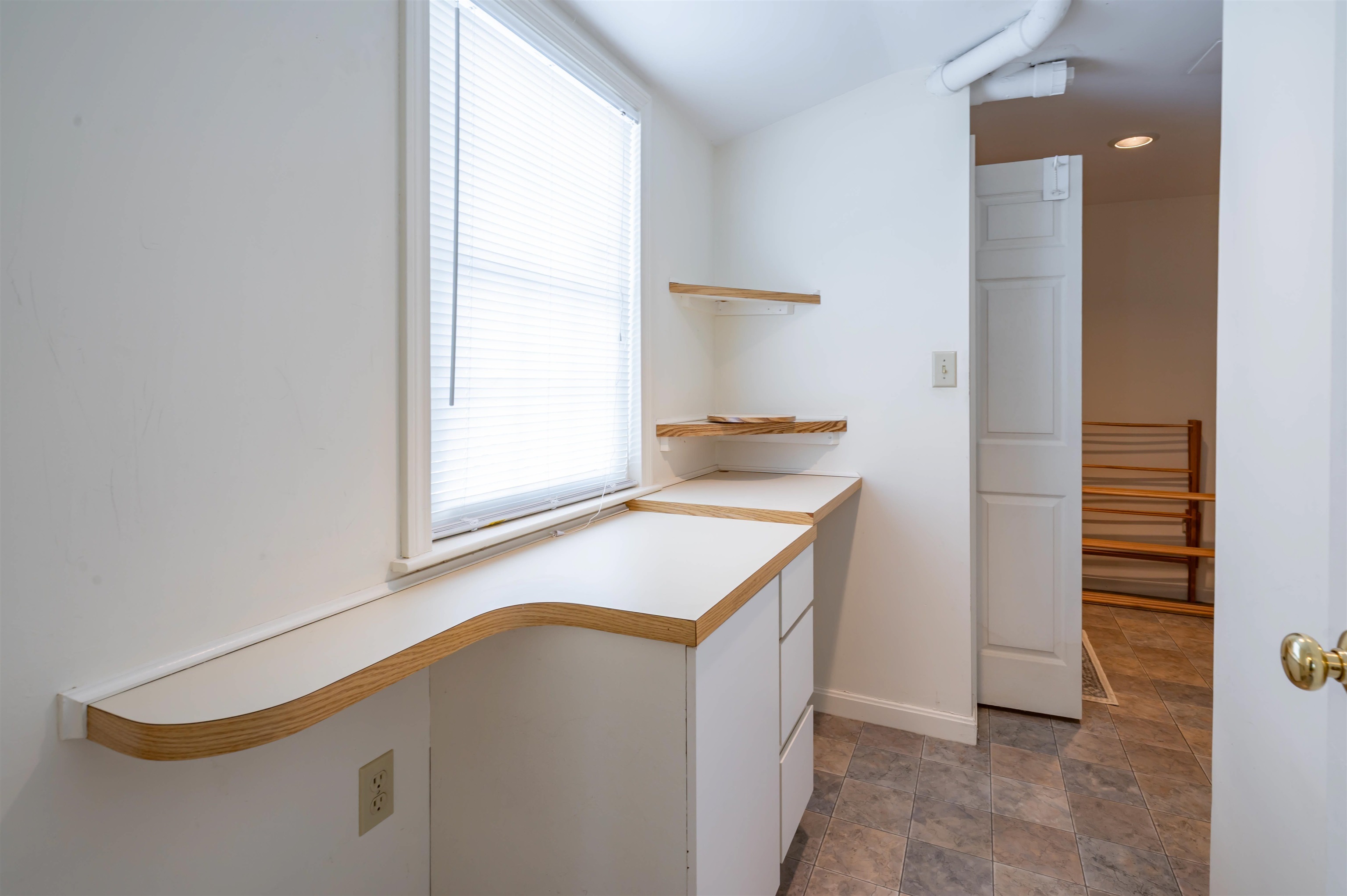 8 Collier Court Nashua, NH 03062 - Photo 28 of 35