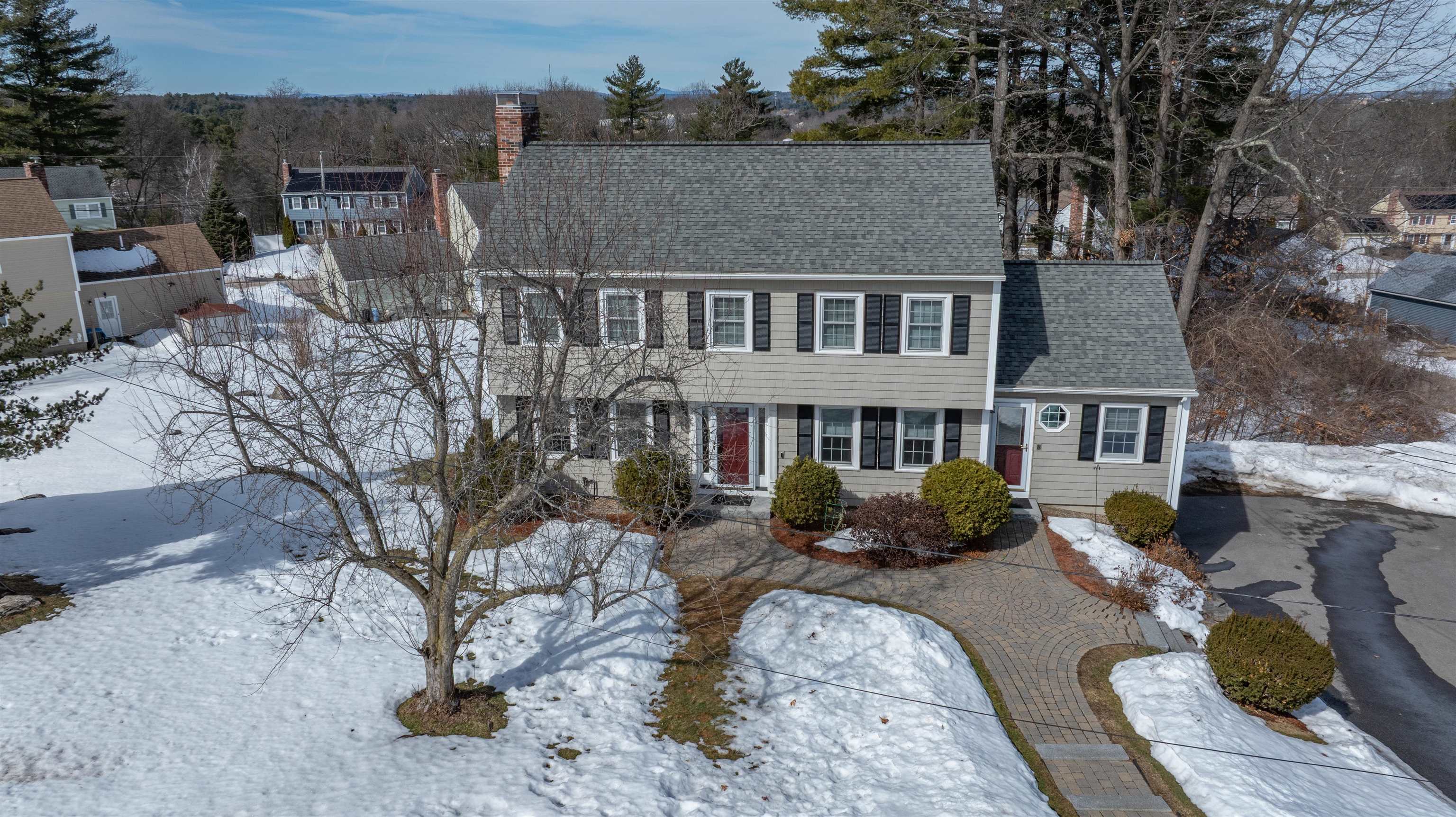 8 Collier Court Nashua, NH 03062 - Photo 33 of 35