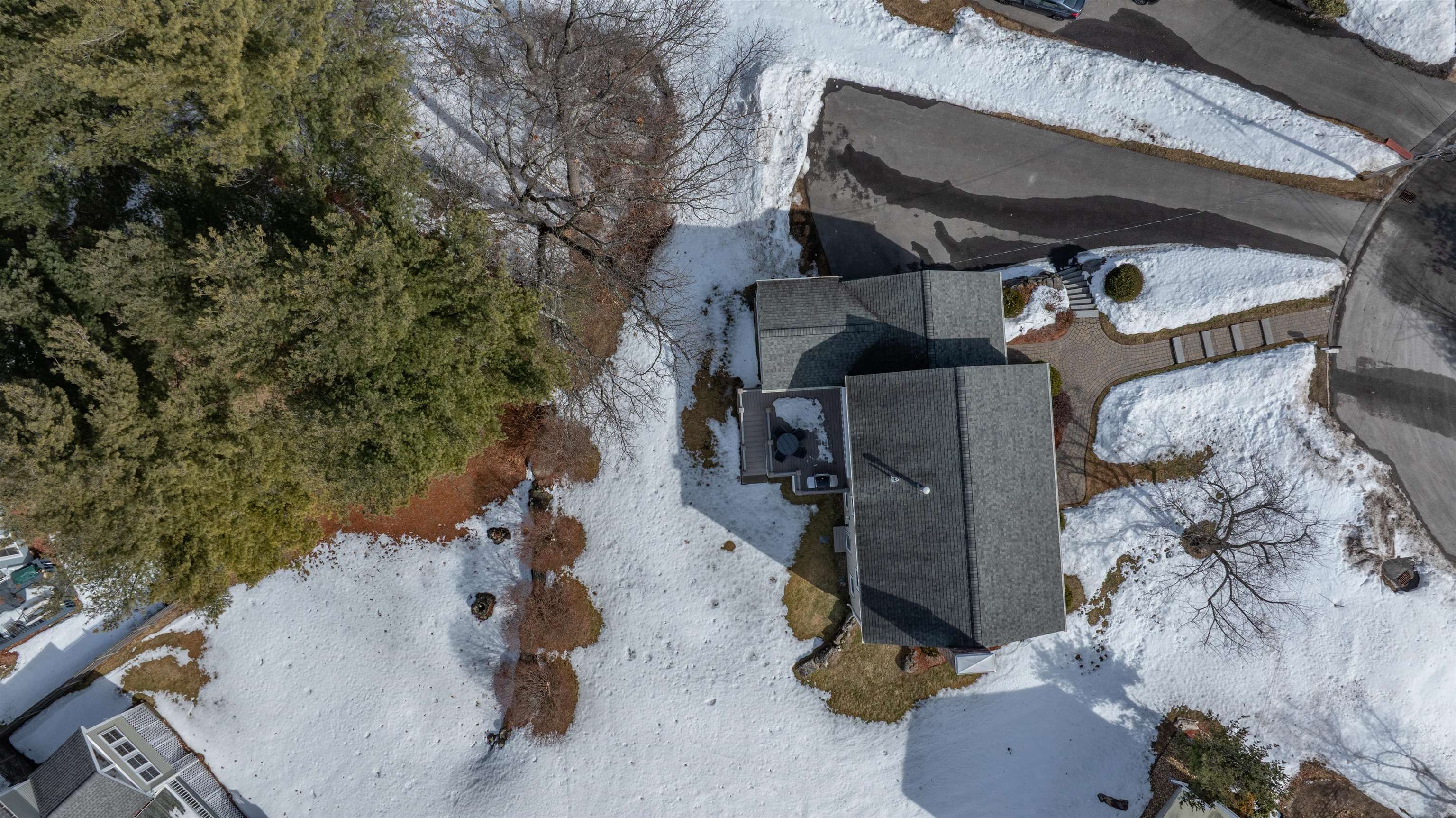 8 Collier Court Nashua, NH 03062 - Photo 35 of 35