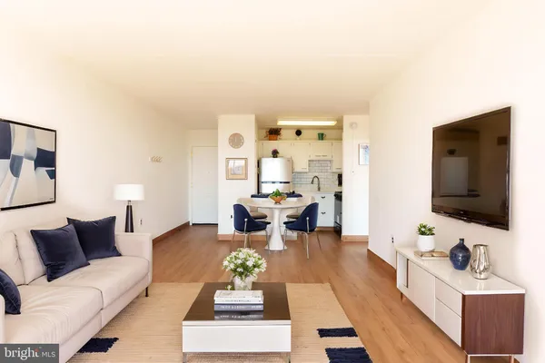 $162,000 | 529 Playa Del Sol, Cherry Hill, NJ 08002