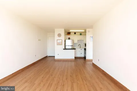 $162,000 | 529 Playa Del Sol, Cherry Hill, NJ 08002