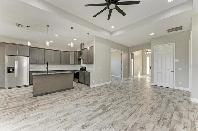 $949,000 | 13710 Golf Course Road, Parrish, FL 34219