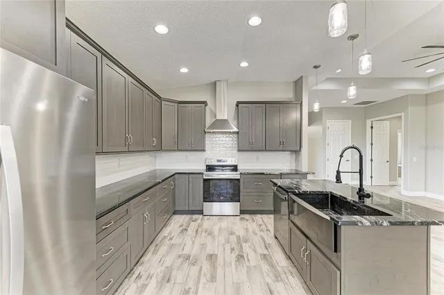 $949,000 | 13710 Golf Course Road, Parrish, FL 34219