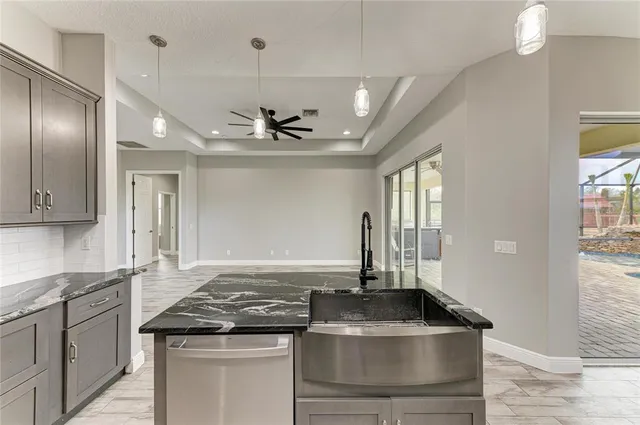 $949,000 | 13710 Golf Course Road, Parrish, FL 34219