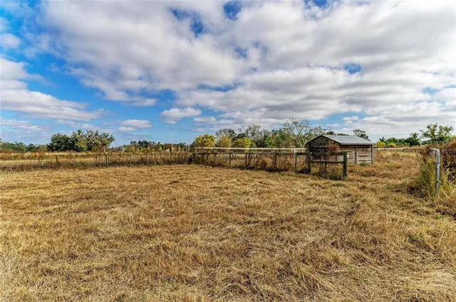 $949,000 | 13710 Golf Course Road, Parrish, FL 34219