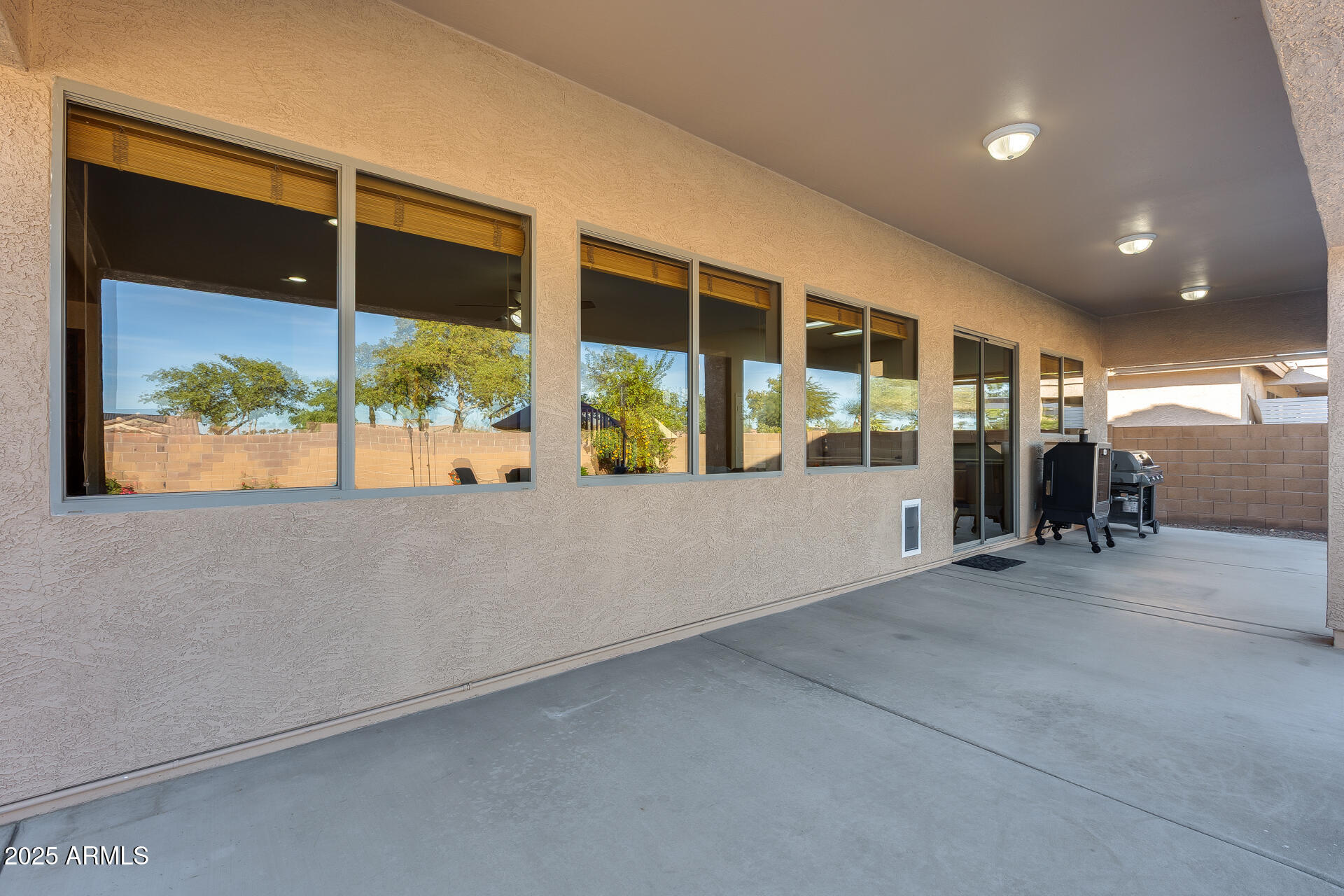 16860 West Northampton Road Surprise, AZ 85374 - Photo 23 of 31 Back Patio