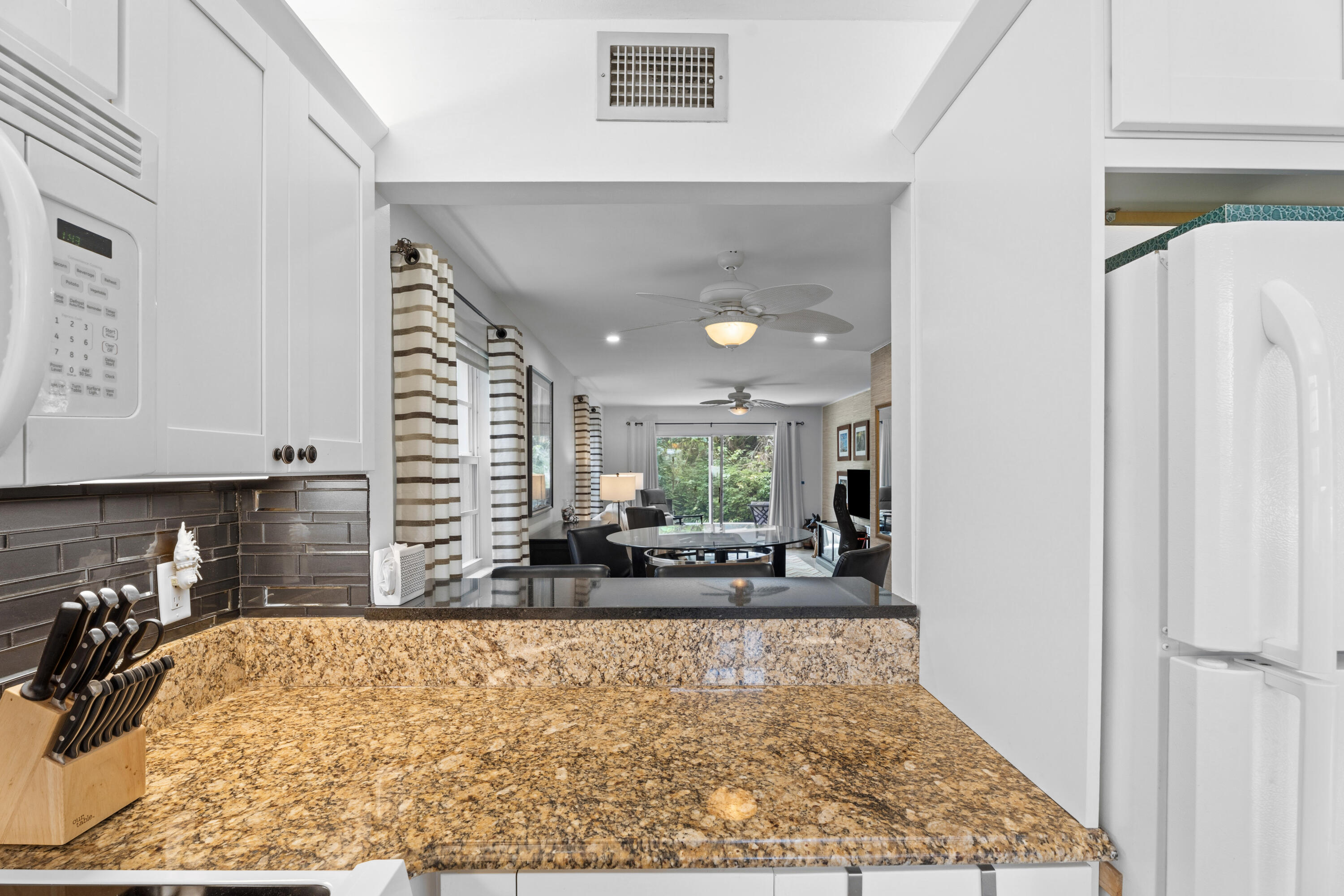 2600 Southeast Ocean Boulevard, Unit R2 Stuart, FL 34996 - Photo 13 of 25 12_smg06583