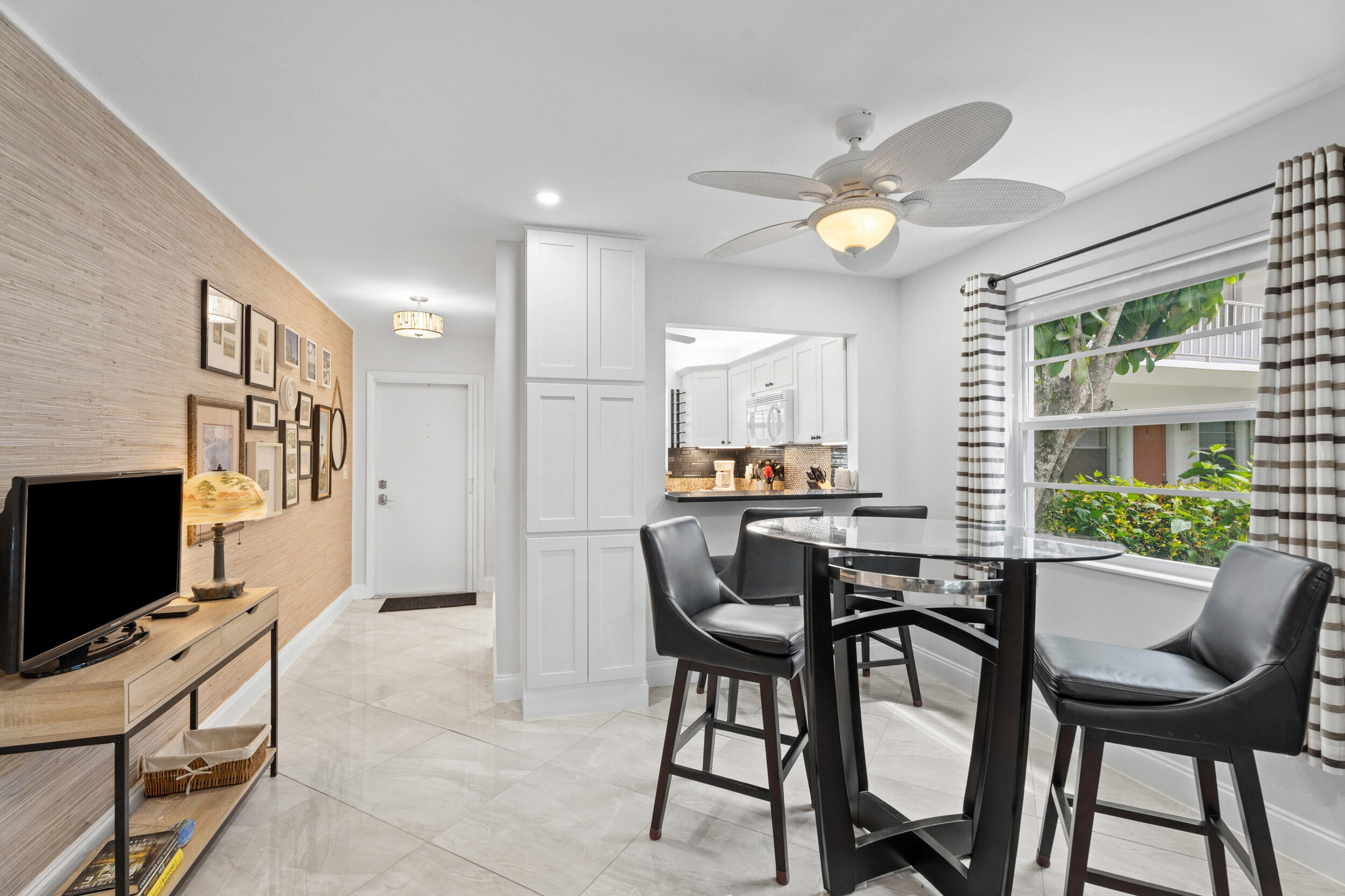 2600 Southeast Ocean Boulevard, Unit R2 Stuart, FL 34996 - Photo 8 of 25 8_smg06599