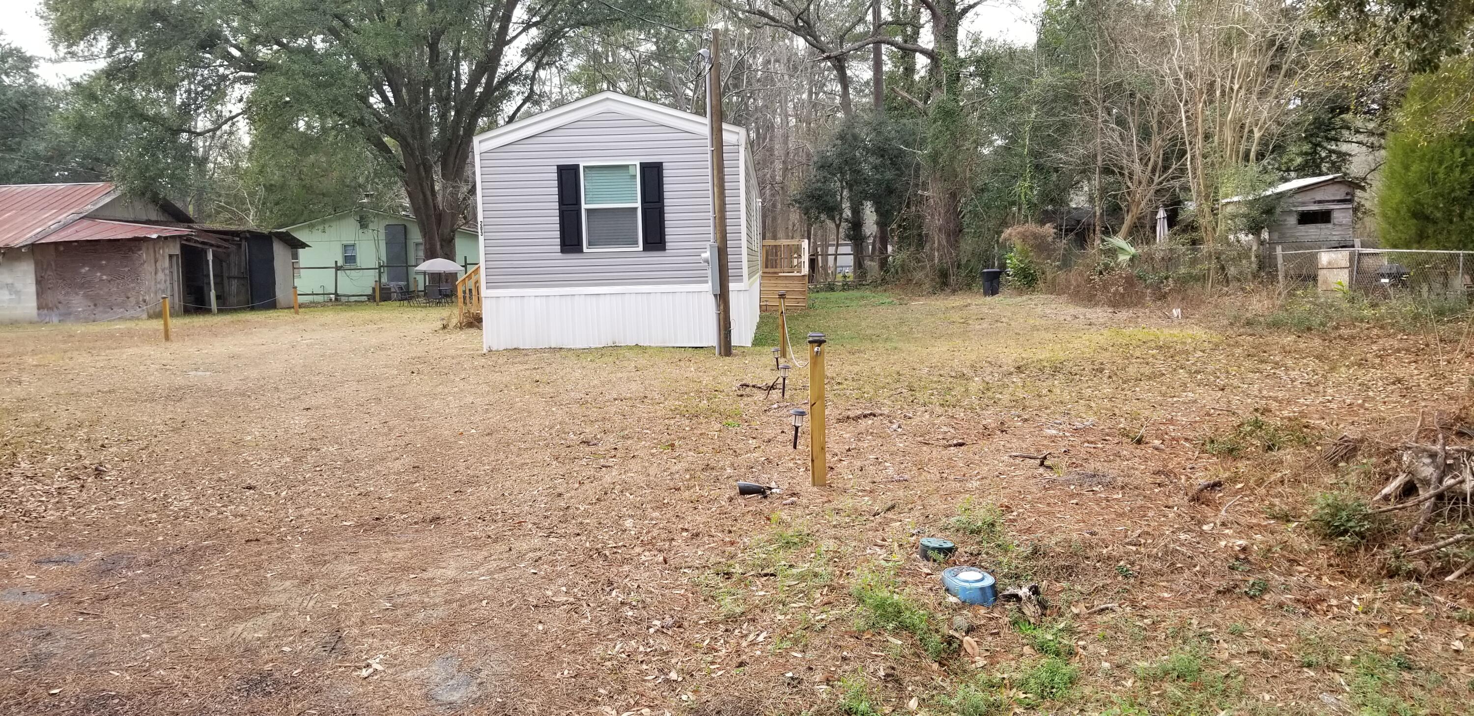 203 Poplar Street Walterboro, SC 29488 - Photo 26 of 28 20260108_152903