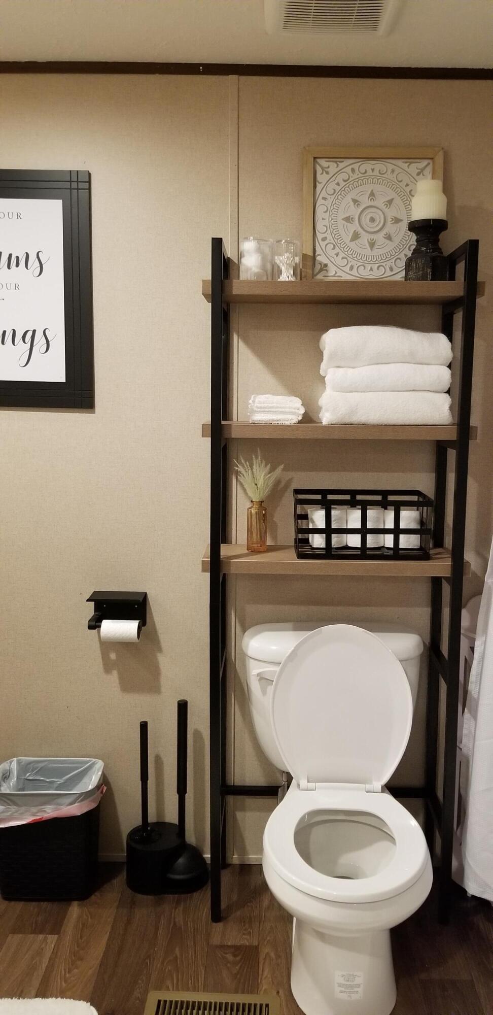 203 Poplar Street Walterboro, SC 29488 - Photo 5 of 28 20260108_154051