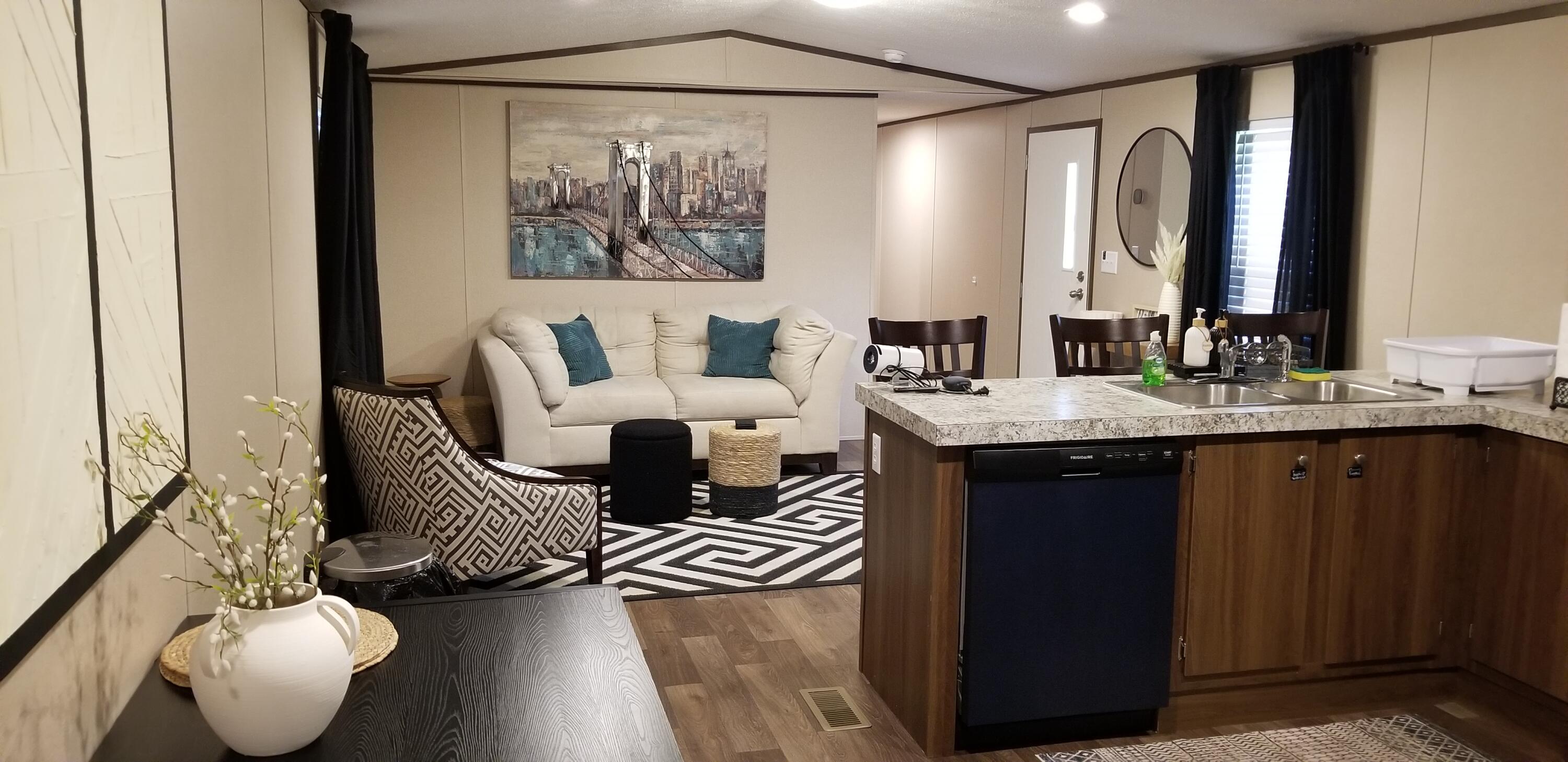 203 Poplar Street Walterboro, SC 29488 - Photo 6 of 28 20260108_153714