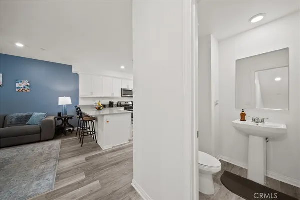 $820,000 | 14043 Royalton Lane, Unit 2, Gardena, CA 90247