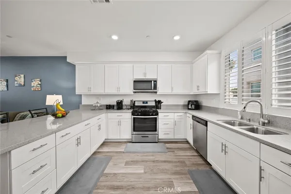 $820,000 | 14043 Royalton Lane, Unit 2, Gardena, CA 90247