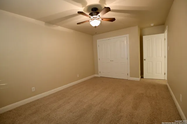 en view of an empty room