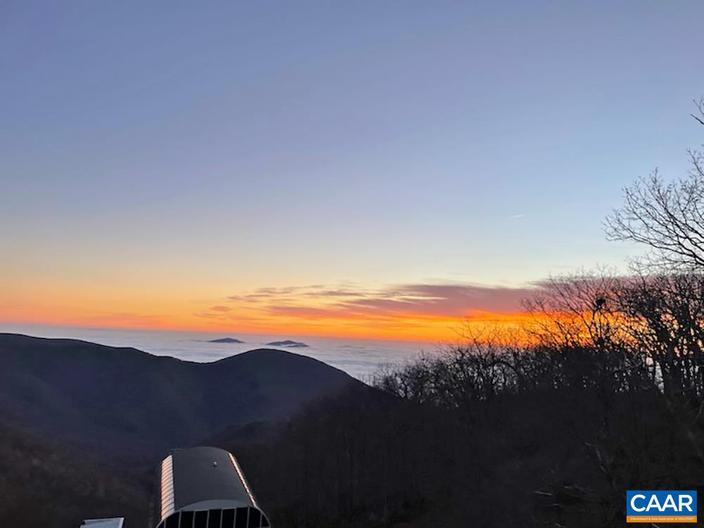 1403 Highlands Roseland, VA 22967 - Photo 3 of 29 a view of an ocean from a yard