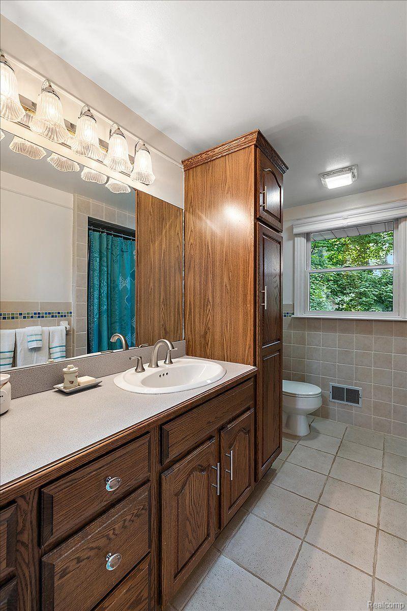 8320 Allen Road Clarkston, MI 48348 - Photo 40 of 69 Gallery Image 40