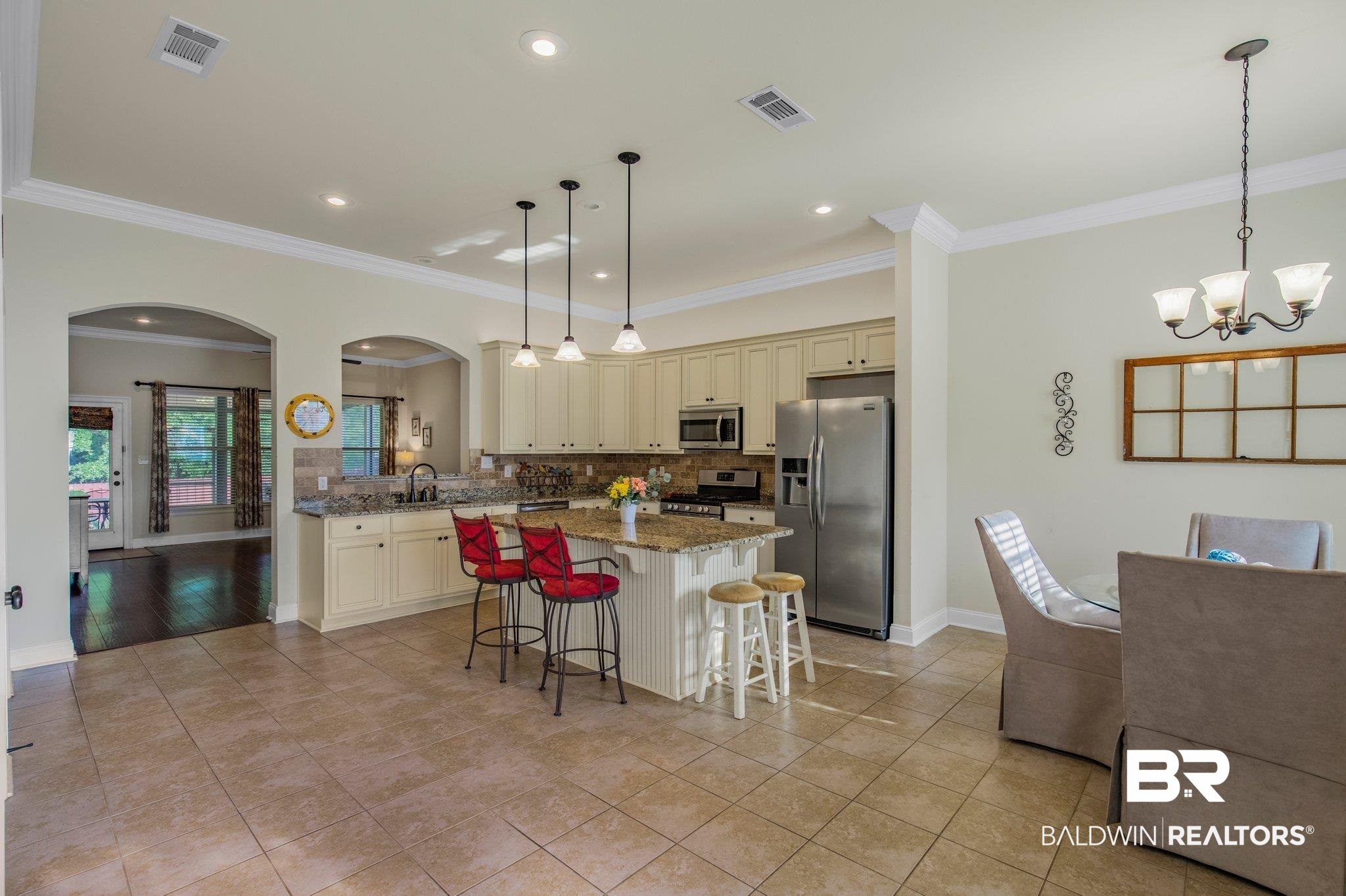 589 Turquoise Drive Fairhope, AL 36532 - Photo 4 of 34