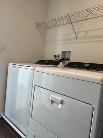 a close up view of washer and dryer