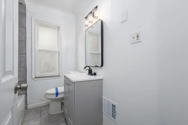 $1,300 | 11222 Wayburn Street, Detroit, MI 48224