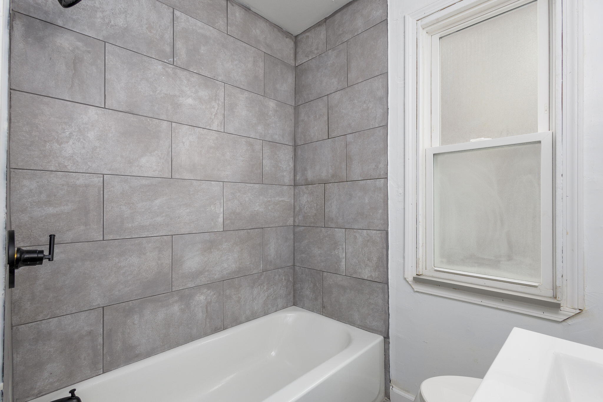 11222 Wayburn Street Detroit, MI 48224 - Photo 15 of 23 15-web-or-mls-Wayburn_11222 - Bath One v