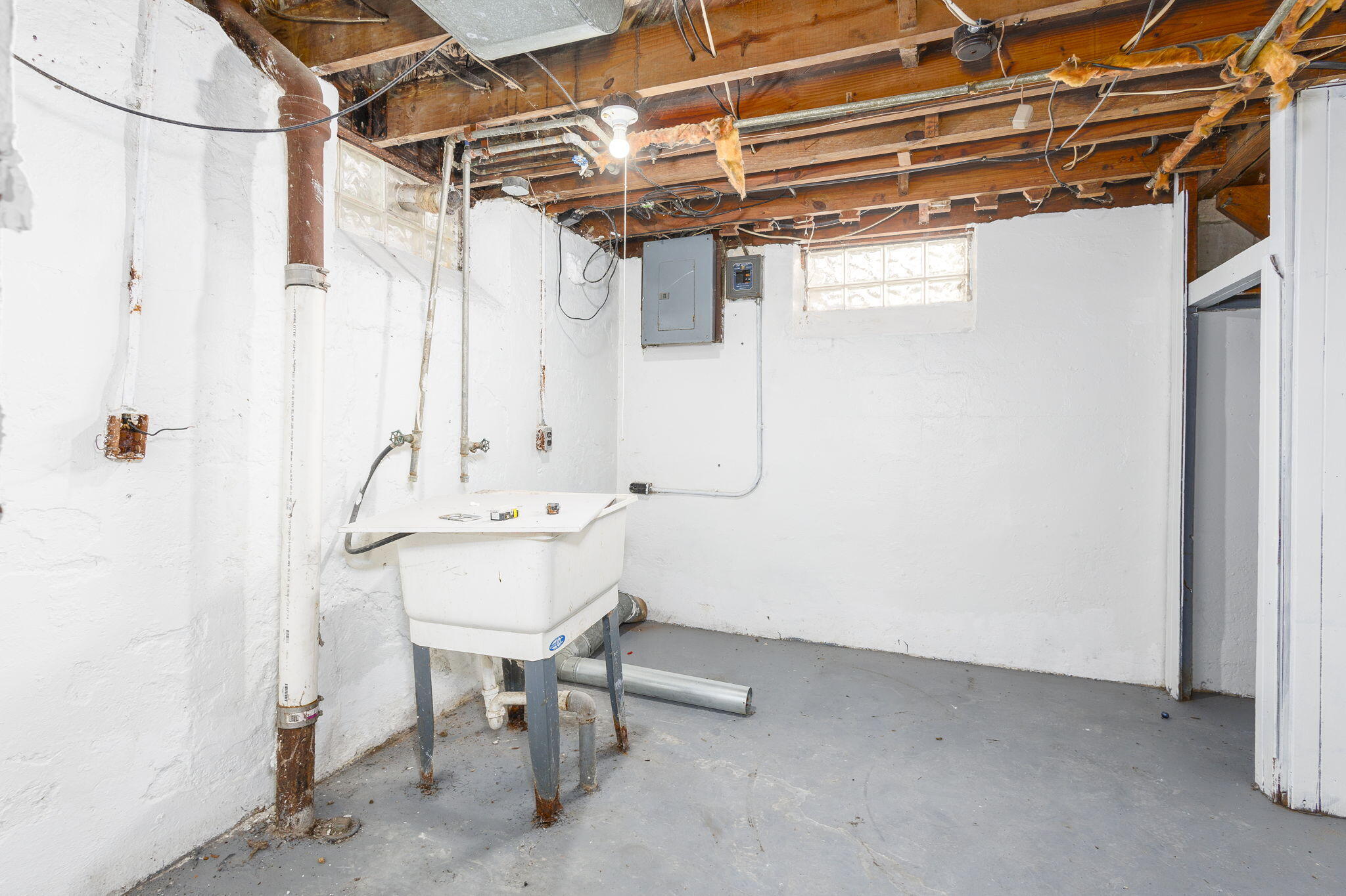 11222 Wayburn Street Detroit, MI 48224 - Photo 23 of 23 23-web-or-mls-Wayburn_11222 - Basement v