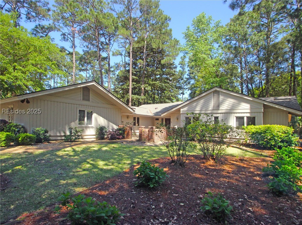79 Myrtle Bank Road Hilton Head Island, SC 29926 - Photo 1 of 1 Front of house