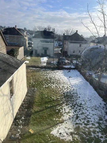 $1,200 | 124 Squires Avenue, Unit 2, Endicott, NY 13760