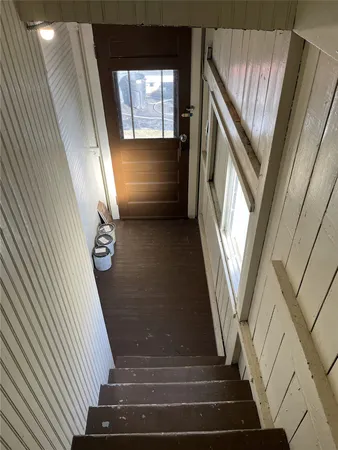 $1,100 | 124 Squires Avenue, Unit 2, Endicott, NY 13760