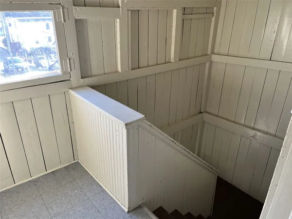 $1,100 | 124 Squires Avenue, Unit 2, Endicott, NY 13760